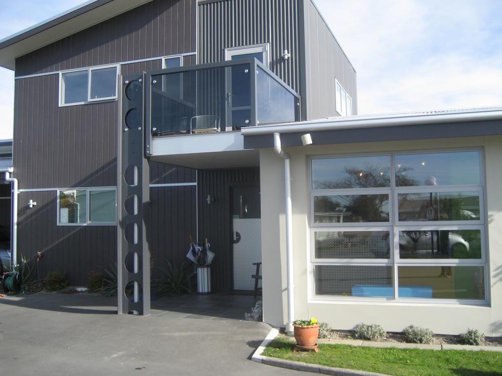 Amber Kiwi Holiday Park & Motels Christchurch Bilik gambar